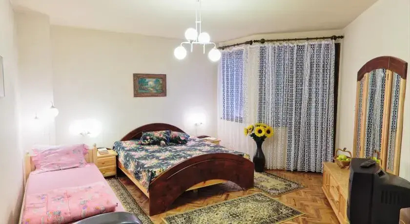 Guest House Mira