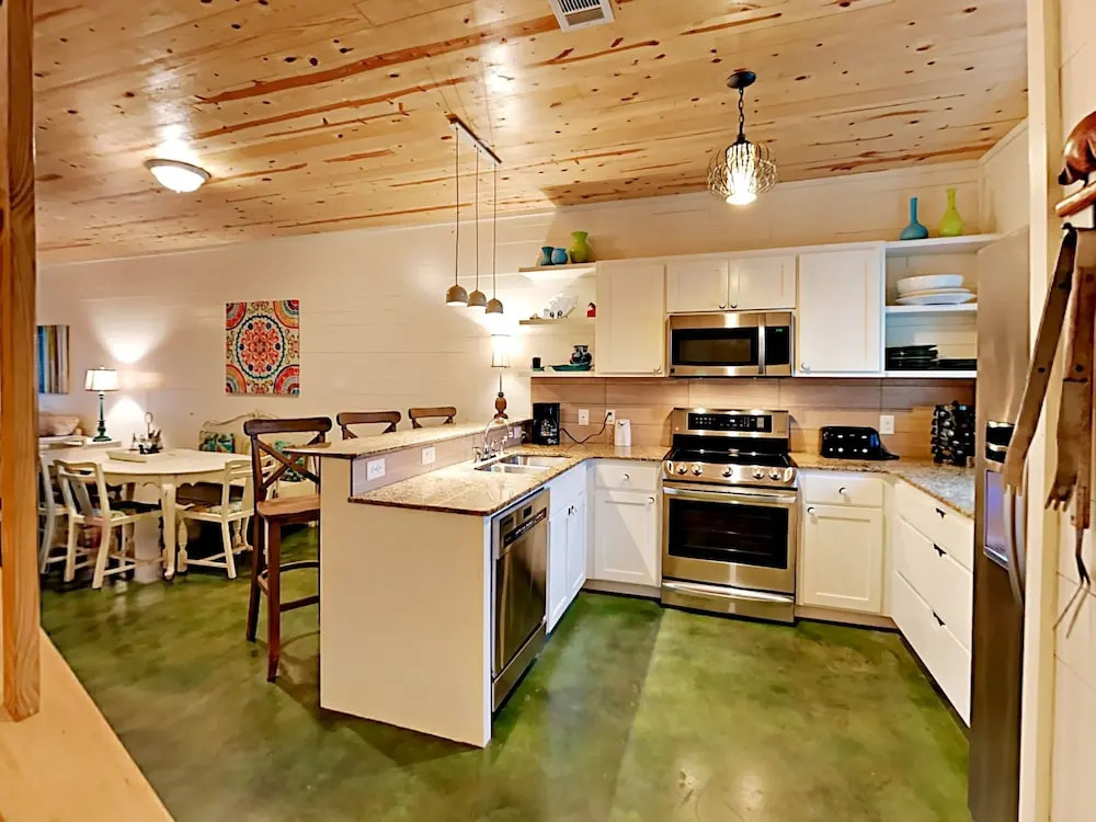 The Commons #702 - Three Bedroom Townhome
