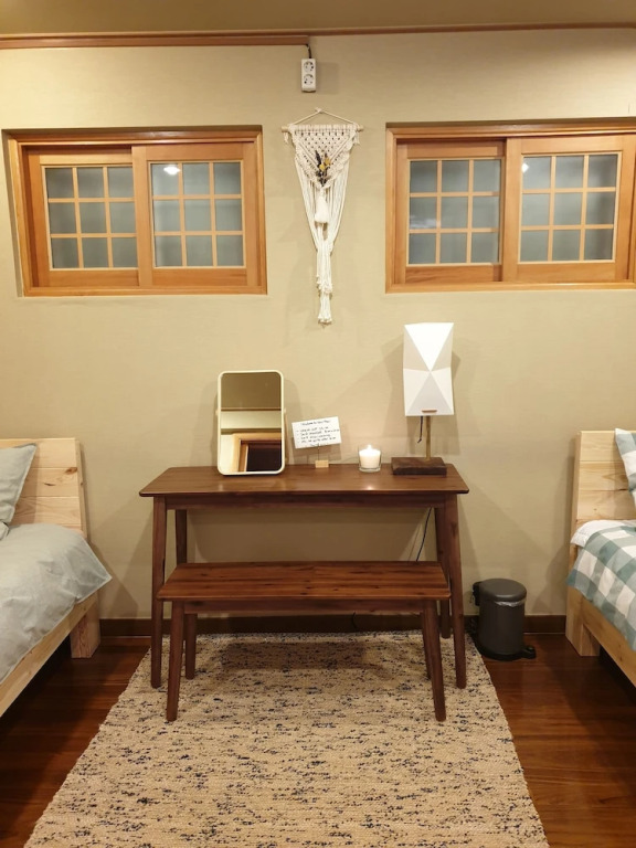 Slow Tree House Hongdae - Caters to Women
