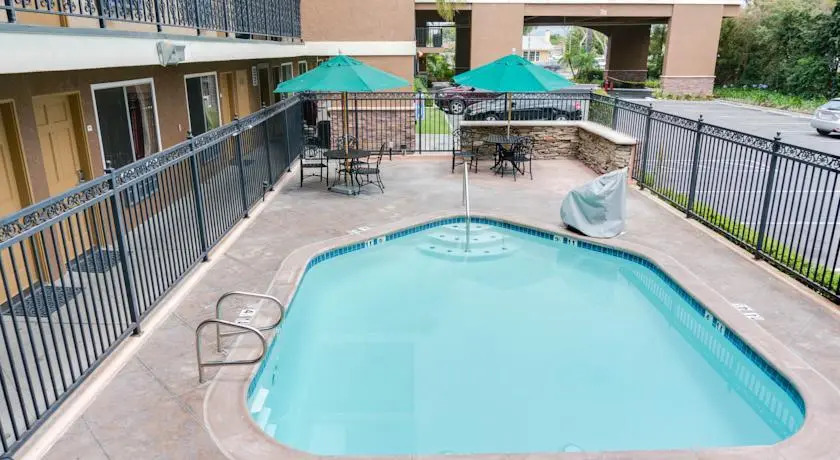 Econo Lodge Maingate