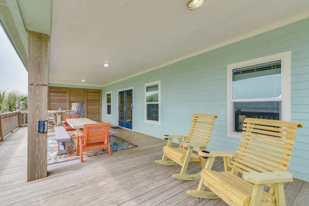 Walk to Sand! Home w/ Wide-open Ocean Views + Bar
