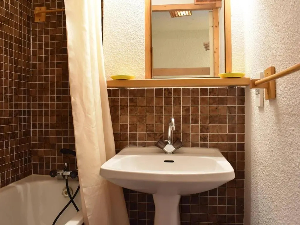 Appartement Méribel, 2 pièces, 4 personnes - FR-1-180-99