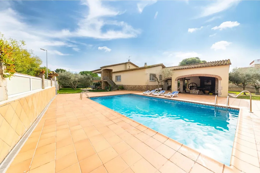 Villa Nuria