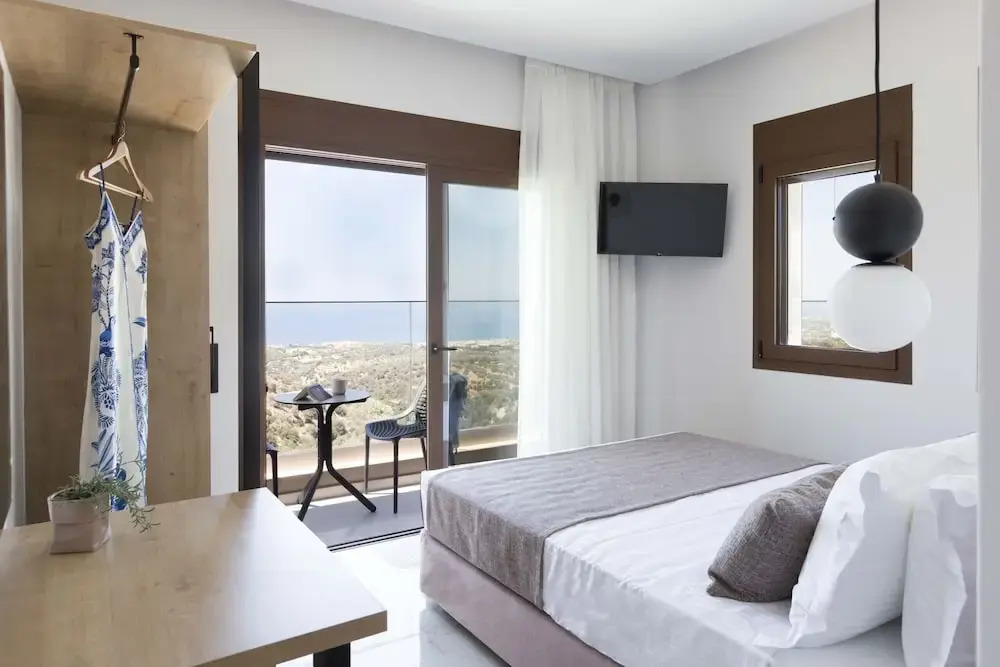 Villa Santa Ιrini 3 - With Heated Pool