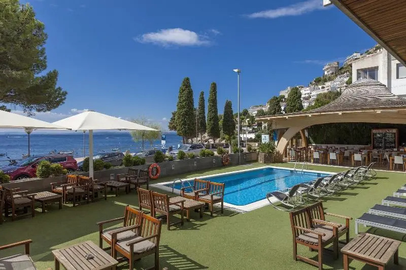 Canyelles Marina 3000