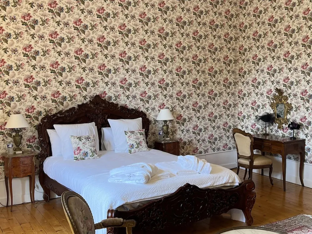 24H LE MANS Château de Lauresse chambres dhôtes Luxe, avec services