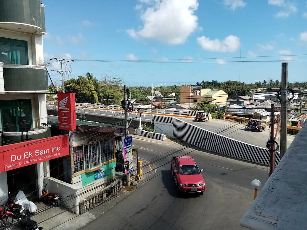 Yasul Building