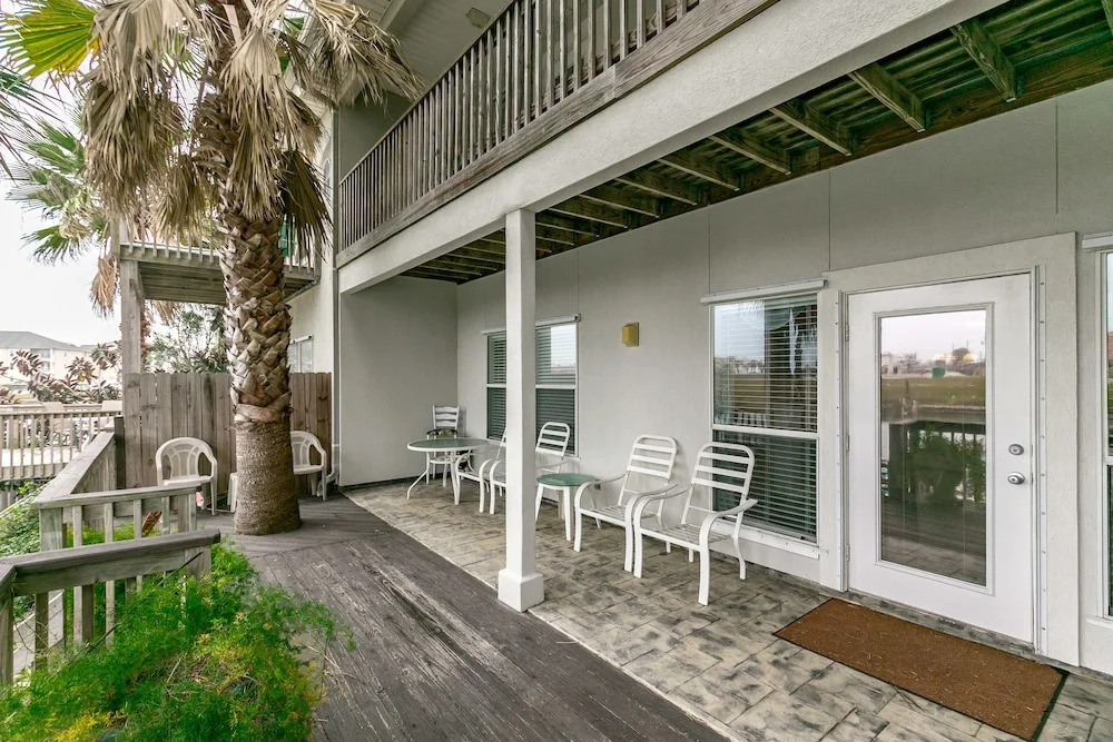 N Padre Island Condo by RedAwning