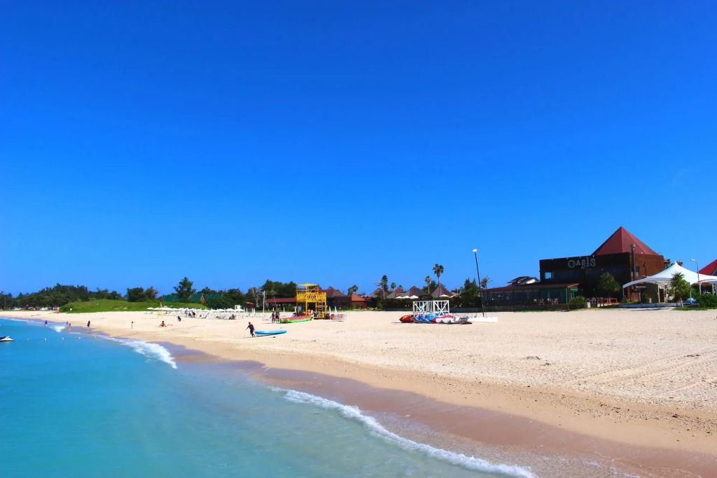 Okuma Private Beach & Resort