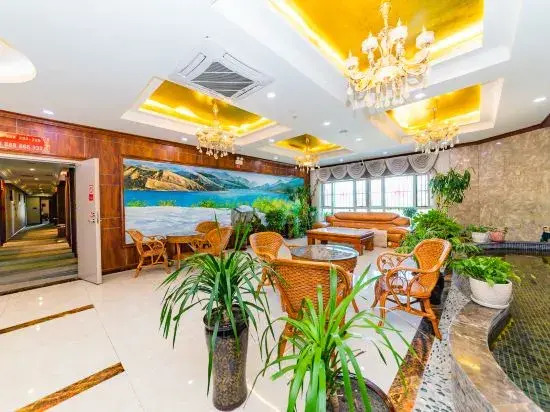 Ruihang Business Hotel (Urumqi Light Industry College Branch)