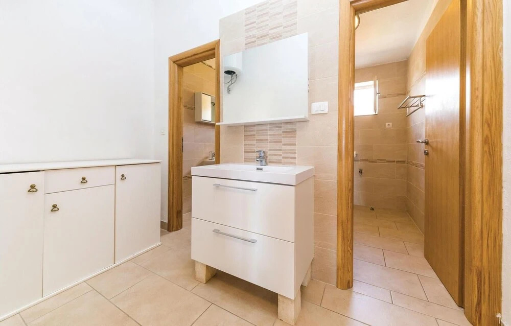 Stunning Apartment in Seget Vranjica With 2 Bedrooms and Wifi