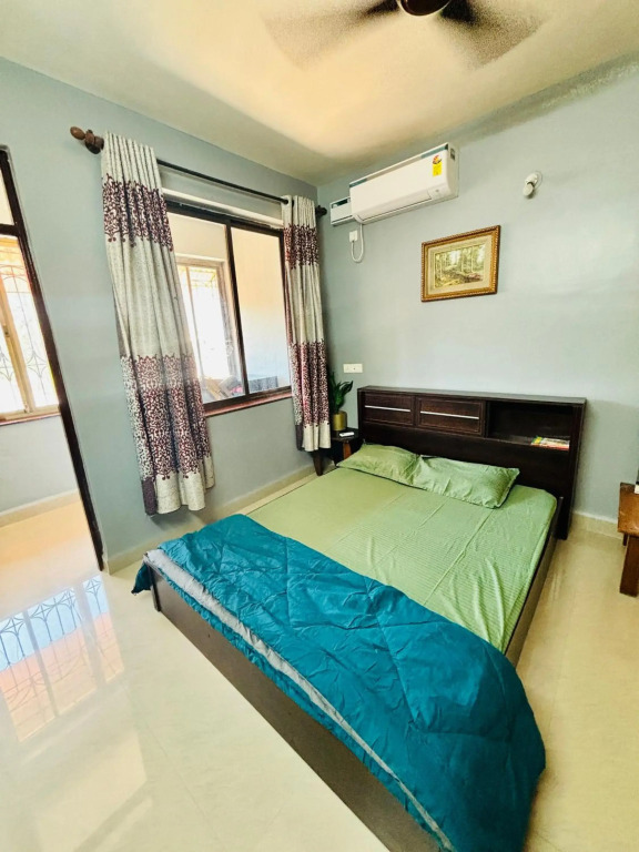 Stay by the Benaulim Beach Goa 2bhk Flat with Lift