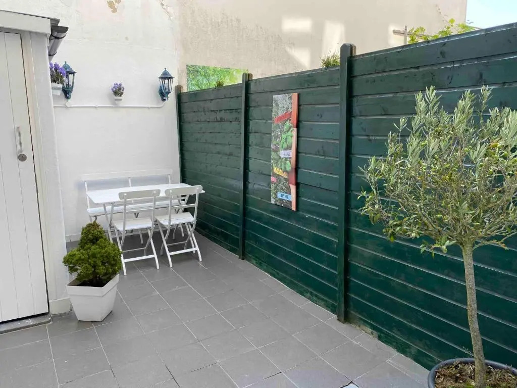 HaagsHuisje- eigen appartement, dichtbij alles, stijlvol