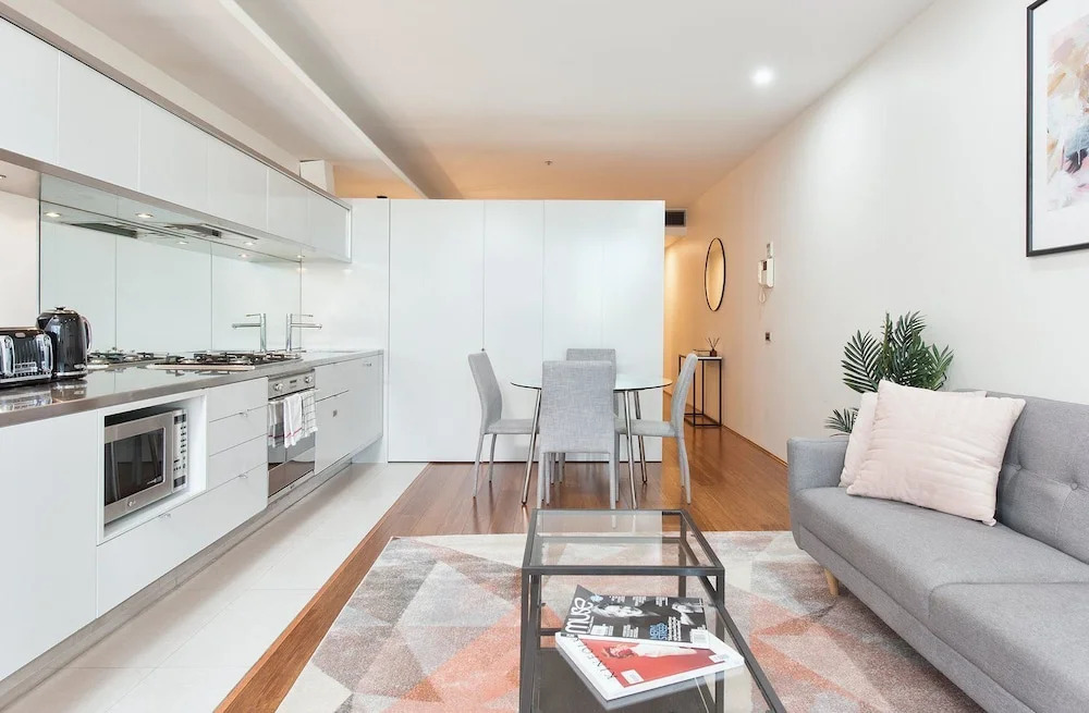 TT404 Spacious Studio Darlinghurst