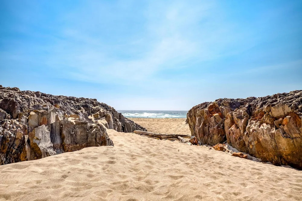 Anchor House - Lincoln City