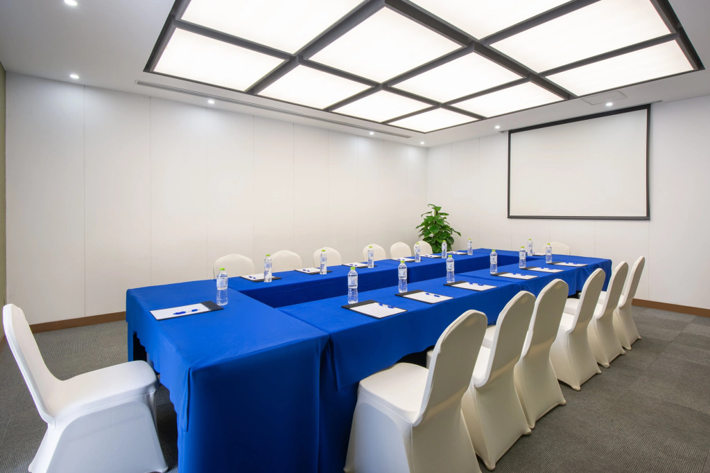 Holiday Inn Express Chengdu West Gate by IHG