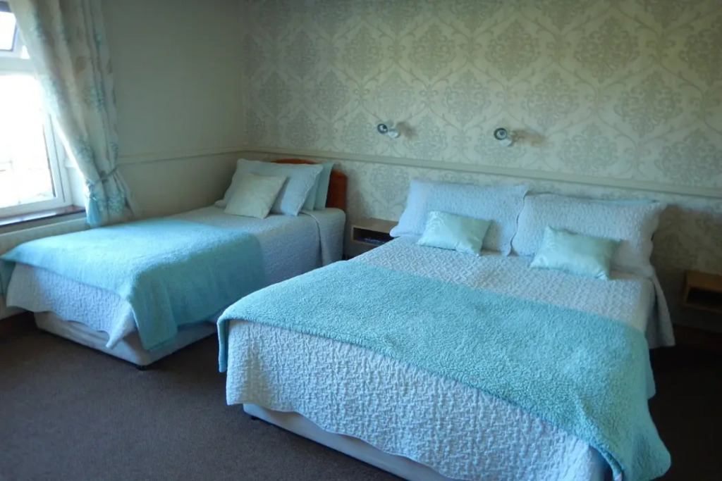 Riverwalk House B&B