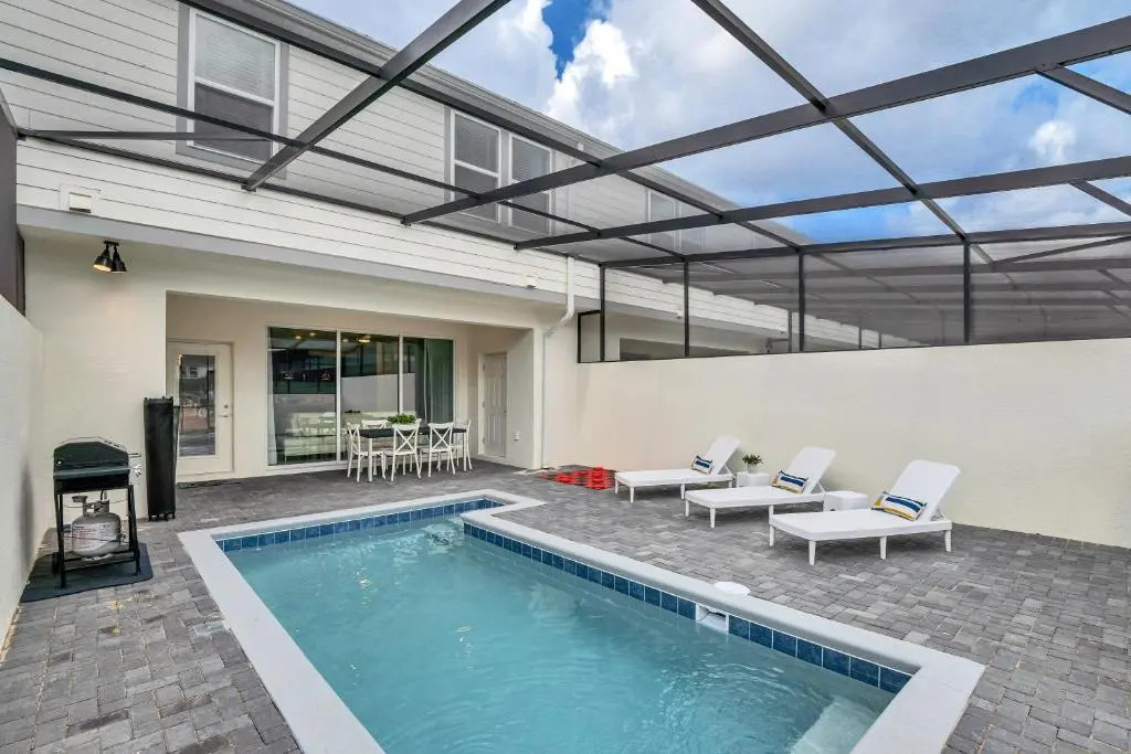 Townhome W/private Pool & Themed Rooms, Near Wdw!