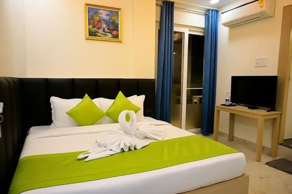 Hotel Kanha Inn Ayodhya