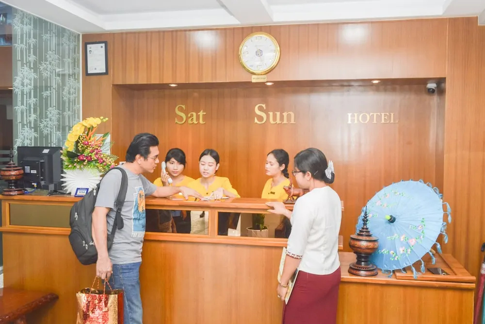 Sat Sun Hotel