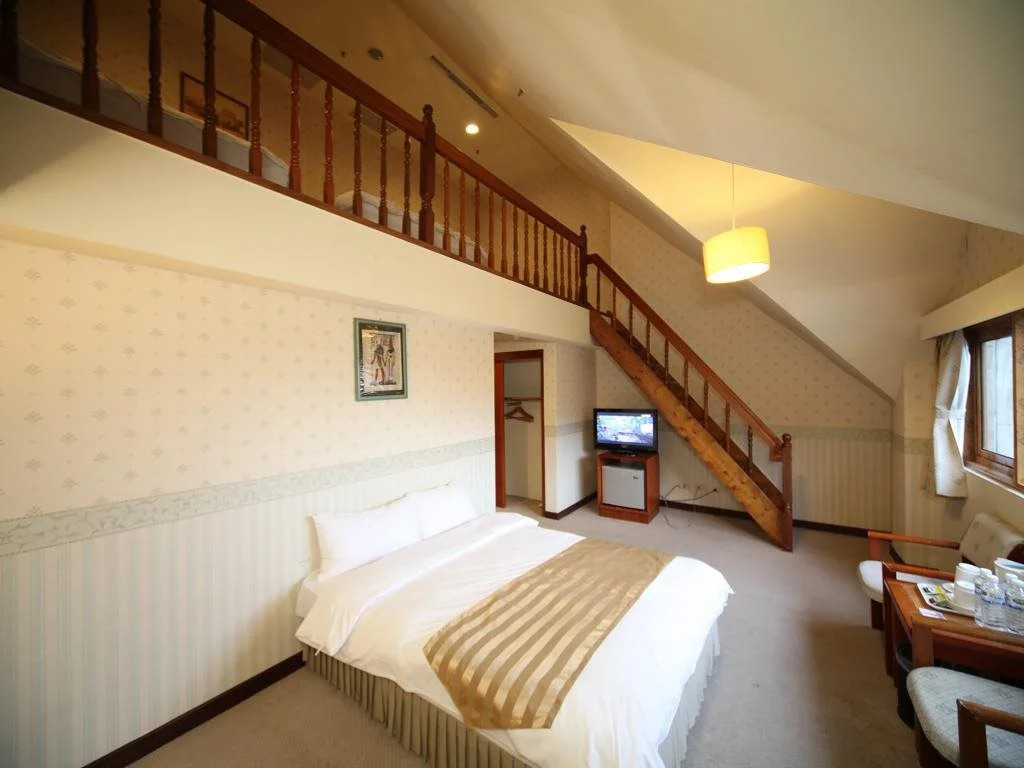 Crystal Hotel
