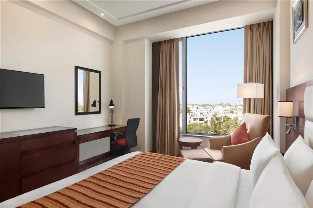 Ramada by Wyndham New Delhi Pitampura