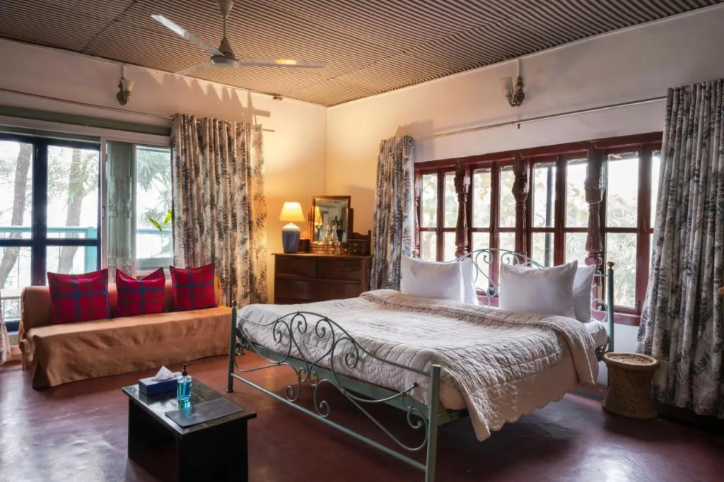 Bara Bungalow Jeolikote, Nainital - A Rosakue Collection