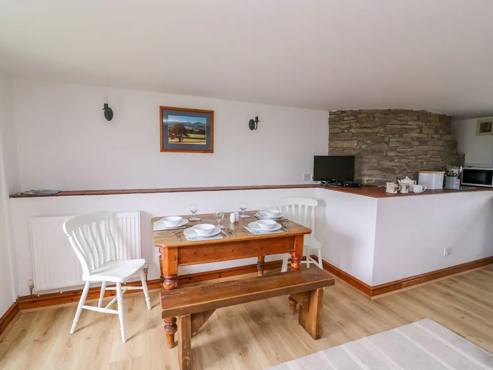 Edw Cottage
