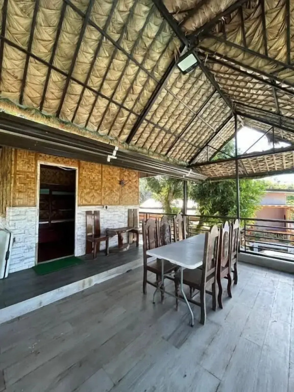 Eljoy's Forest Resort