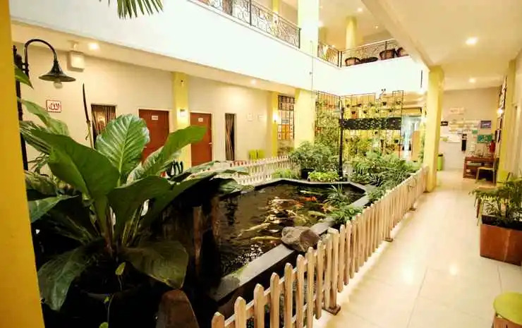 Zaen Hotel Syariah Solo