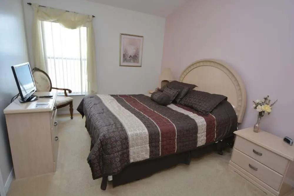 4662 4-bed Disney Area Home W/games Room/spa
