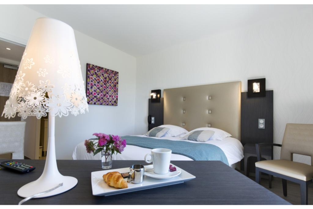 Logis Hotel Restaurant Spa Beau Site