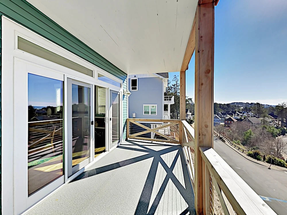 2539 Lincoln City - 3 Br Home