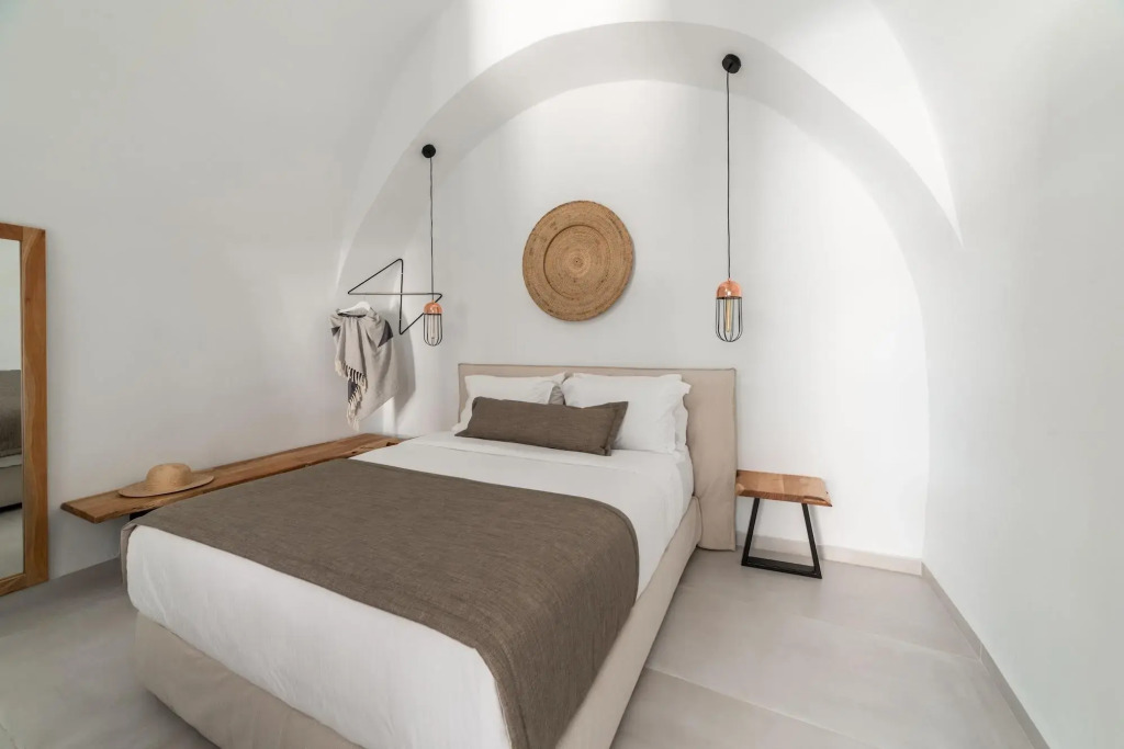 Echo Suites