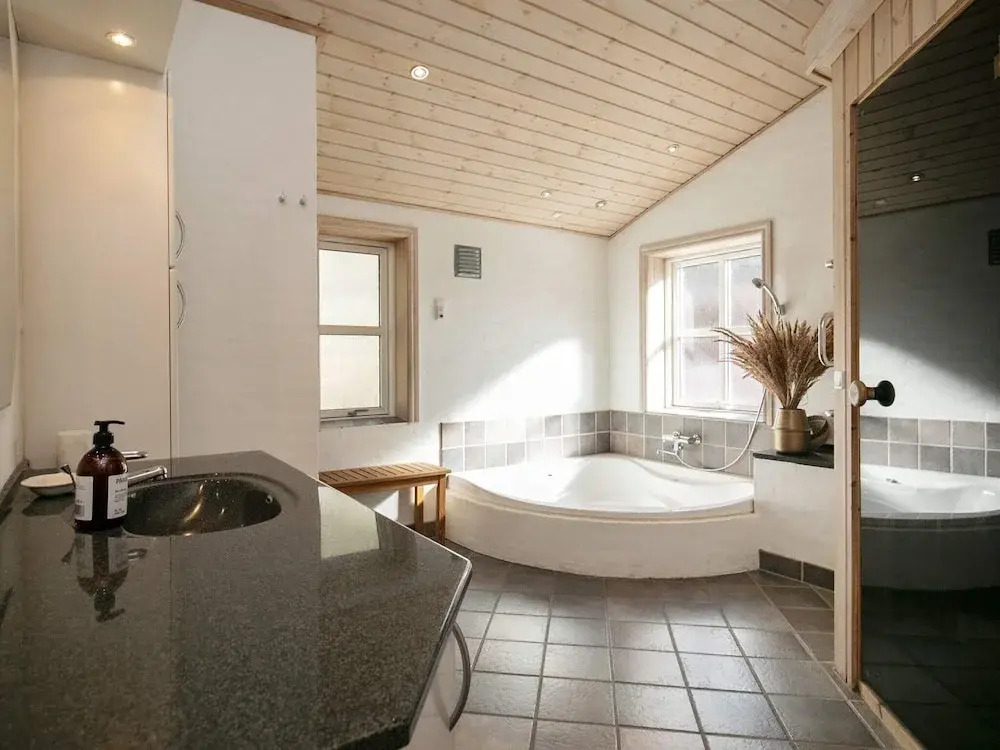 10 Person Holiday Home in Albaek