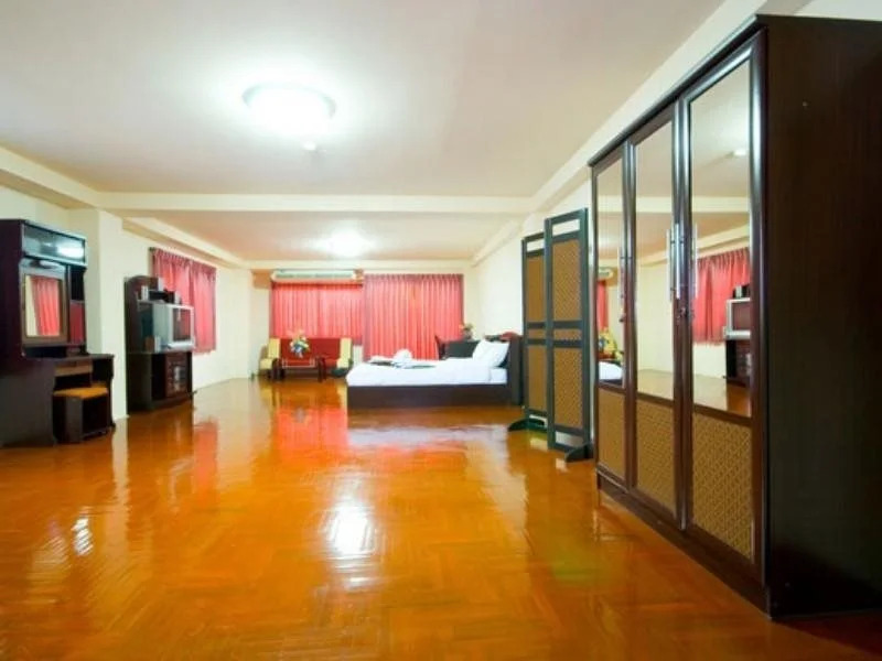 Yamadaya Apartment