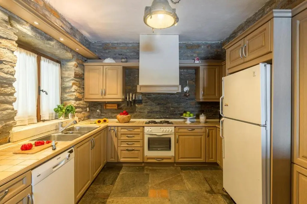 Villa Myrto, breathtaking Aegean view, 5' from Koundouros beach