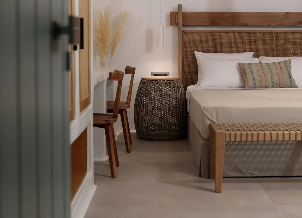 "Makava Suites" Your Luxe Urban Sanctuary