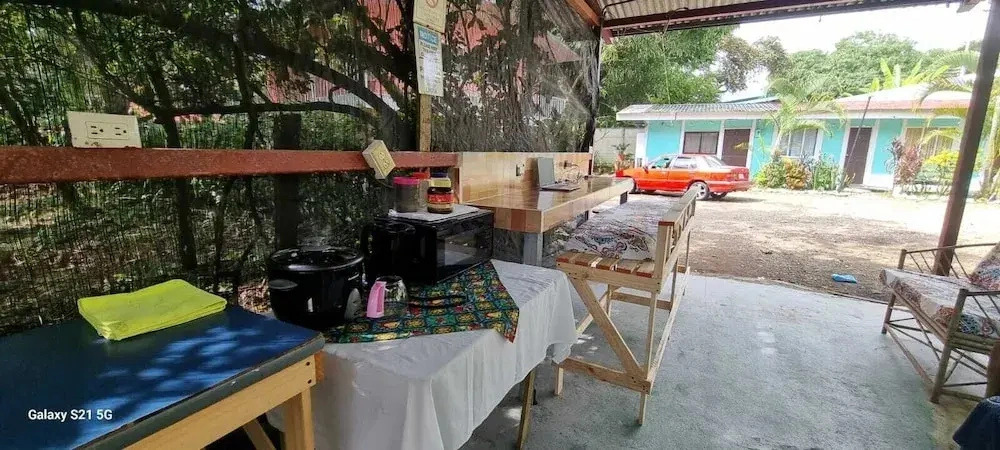 hostel yuriel