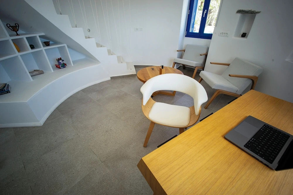 Zen Blue Mills - luxury villa in Kea