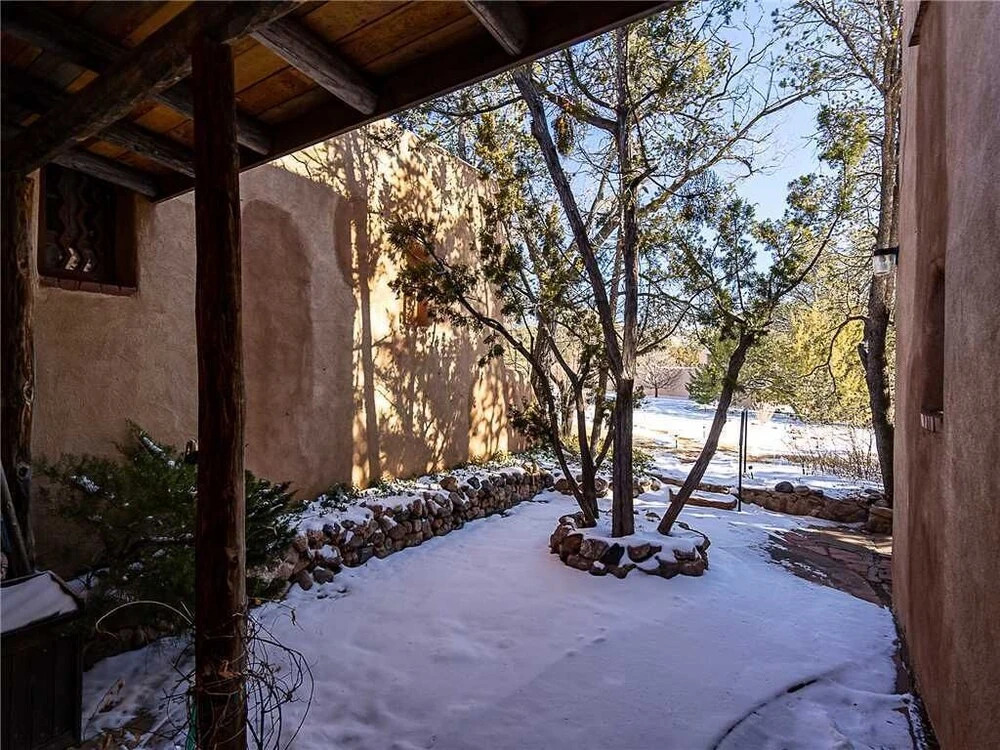 Sun Mountain View, 2 Bedrooms, Fireplace, Balcony, Sleeps 6