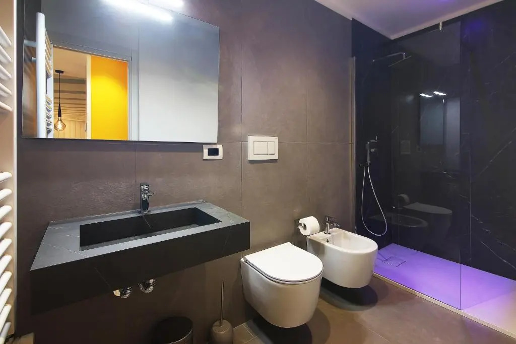 Interno 7