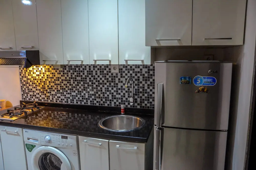 1 Bedroom at Cosmo Mansion Apartment by Travelio