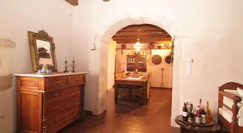 Galatas Traditional House