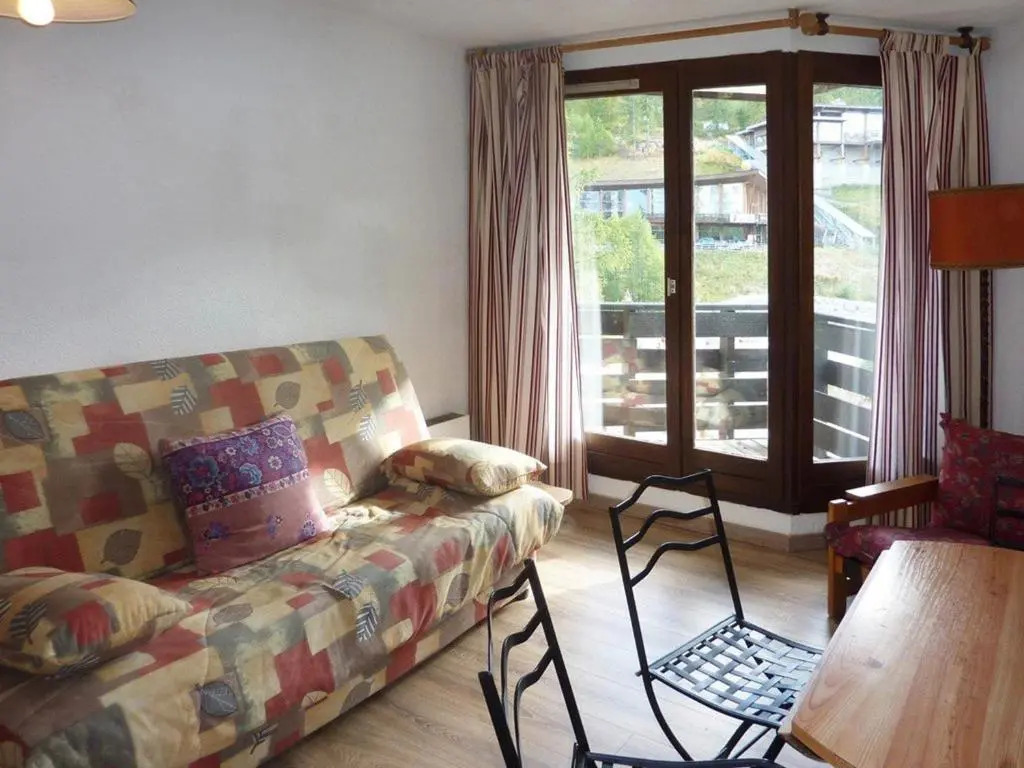 Appartement Les Orres, 1 pièce, 4 personnes - FR-1-322-9