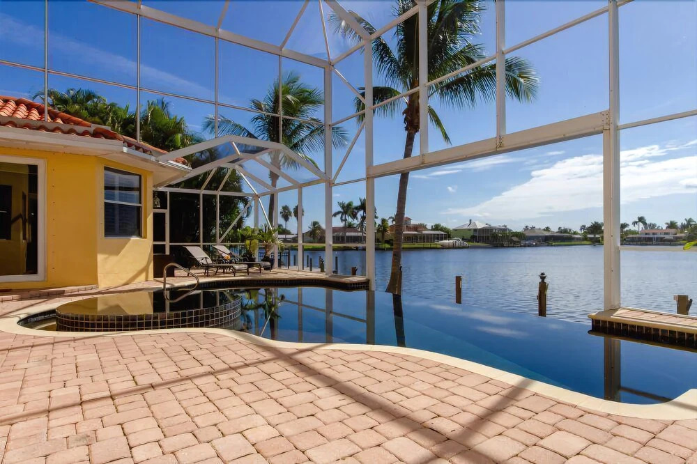 Eight Lakes Home