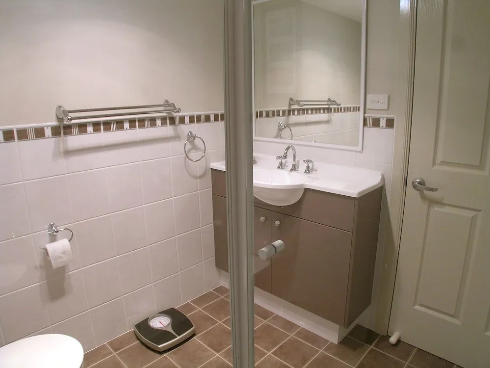 Lagoons Estate, 5 Lamandra Crescent,