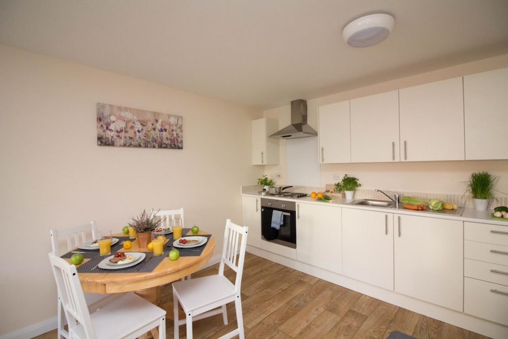 Castle Point Apartments Southampton Premier Lodge