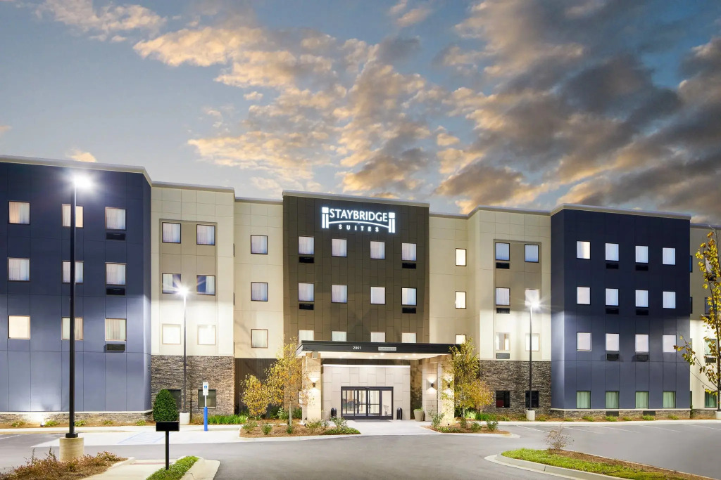 Staybridge Suites - Auburn - University Area by IHG