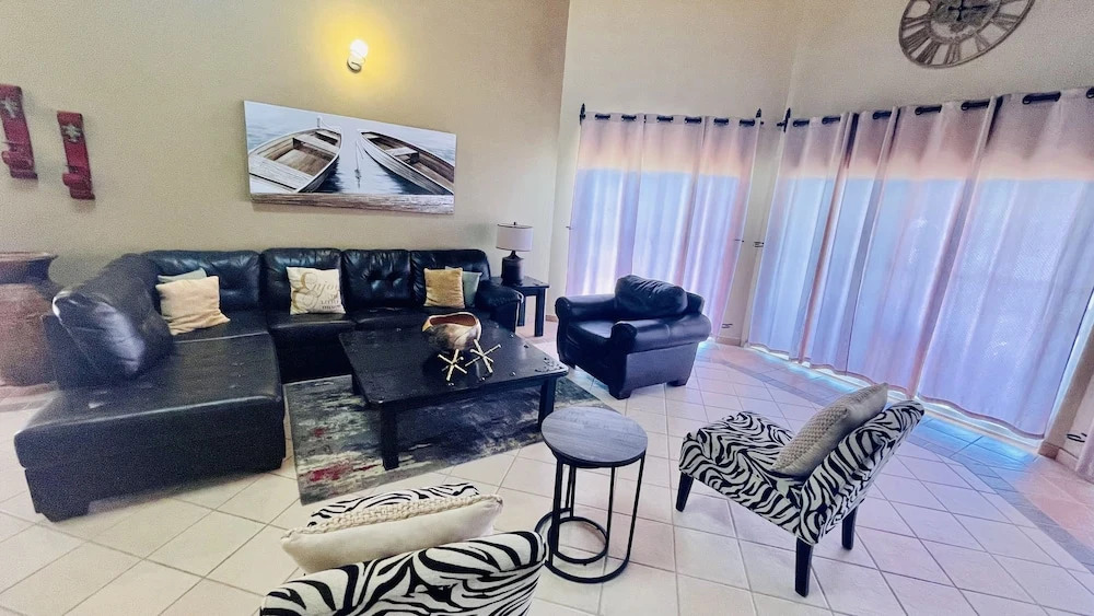 Stunning 3 Bedroom Beach Villa on Sandy Beach at Las Palmas Beachfront Resort V4 3 Villa by Redawning
